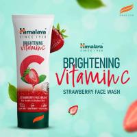 ราคา Himalaya Brightening Vitamin C Strawberry Face Wash100ml (42757076412)