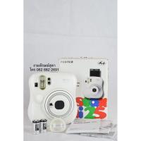 ราคา Fujiflim instax mini 25 สีขาว กล้องโพลารอยด์ กล้องโพลารอยด์มือสอง (26383029316)