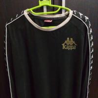 ราคา เสื้อยืดคอกลม Kappa แท้ งานแถบโลโก้ สีดำตัดขาว โลโก้กำมะหยี่ (27432553931)