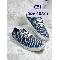 ราคา C81 รองเท้าสลิปออน มือสอง แท้ size 40/25 (29888649782)