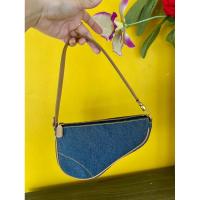 ราคา กระเป๋า dior saddle denim vintage มือ 2 ของแท้ (22854181617)