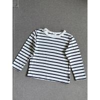 ราคา เสื้อยืดแขนยาวเด็ก คอกลม ได้ทั้งผู้ชาย ผู้หญิง สีขาว-น้ำเงิน ลายขวางมินิมอล ซื้อจากญี่ปุ่น ไซส์ 100 ผ้านุ่มมาก สภาพ 90% (24983536915)