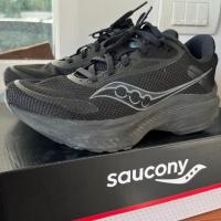 ราคา **(สินค้ามือสอง)** Saucony Axon 3 สีดำ Tipple Black ซื้อจากญี่ปุ่น (24186620735)