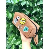 ราคา [STICKER PRE-IRONED] BROWN VELVET PEN BOX SIZE M (26200040753)