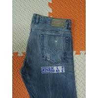 ราคา Diesel Made in Italy แท้ๆ รหัส A210 รุ่น VIKER-R-BOX ✅ การันตีแท้ ไม่แท้ยินดีคืนเงินครับ ✅ (4460747857)