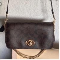 ราคา กระเป๋ายี่ห้อ Coach COACH Signature Mini สี Brown กระเป๋าลาย Signature C สวยหรู มือสอง แท้100% (7606159727)