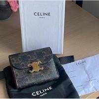 ราคา ❌❌SOLD❌❌ celine เป๋าตังค์มือสองสภาพนางฟ้า (25620944944)