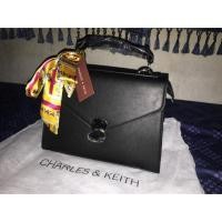 ราคา กระเป๋า CHARLES & KIETH (1611291169)