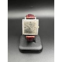 ราคา นาฬิกาสวิสวินเทจไขลาน Oris ทรงเหลี่ยม (17995762042)