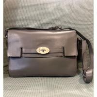 ราคา Mulberry Belted Bayswater Satchel สภาพดี ไม่มีตำหนิหนัก มีร่องรอยตามการใช้งาน สีเทา คลาสสิค (22778208664)
