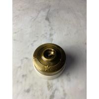 ราคา สวิตช์ไฟทองเหลืองปูนปั้น 5*5cm (28627534749)