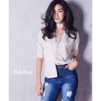 ราคา เสื้อเชิ้ต + โชคเกอร์ ผ้าซานติน มือ 1 ยี่ห้อ babyrose by pancake ซื้อมา 690 บาท ขาย 390 บาท (1173870231)