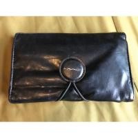 ราคา MAC ชุดแปรงแต่งหน้าครบเซ็ต (3913314361)