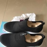 ราคา Skechers รุ่น ultra flex (2271242696)