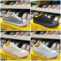 ราคา รองเท้าผ้าใบGold city รุ่น1207ทรงคอนเวิส สีขาวดำ/ดำ/ขี้ม้า/ดำแดง/กรม/ครีม/ดำดำ/เทา ไซส์ 37-47 (OO28) (28914413693)