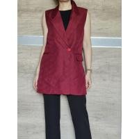 ราคา blazer แขนกุดสีแดงเลือดหมูมือสอง (29087280979)