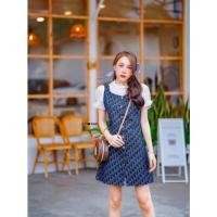 ราคา TAG : T ❤️ RAK เซท 2 ชิ้น ชุดเอี๊ยมยีนส์กระดุมหน้าปั้มลายแบรนด์ มาพร้อมกับเสื้อชีฟองปักลายจุด คอกลมแต่งคอและแขนระบาย (13765418134)