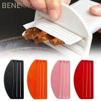 ราคา เบเนกิ เครื่องจ่ายรักษาแมว,เครื่องจ่ายยาสีฟันมัลติฟังก์ชั่นแบบใช้ซ้ําได้,ผู้จัดจําหน่ายรักษาแมวด้วยมือที่ทนทาน (43677645463)