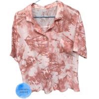 ราคา KEMEJA ABSTRACT สีชมพู|ผ้าเตรียมความรัก|เสื้อท็อปผู้หญิง|เสื้อเชิ้ตผู้หญิง|มือสอง|ใช้แล้ว| (21976892641)