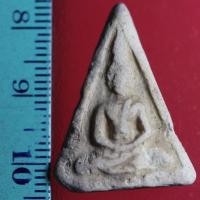 ราคา DAN01 พระเนื้อดิน ปางนั่งสมาธิ พระเนื้อดิน ปั๊มด้านหลังองค์พระ เก่าๆ หายาก (14160254735)