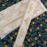 ราคา ⚡พร้อมส่ง⚡สบู่ซักผ้าขาวในตำนาน GALONG สบู่อเนกประสงค์ สบู่ซักคอเสื้อ สบู่ซักถุงเท้านักเรียน มีบริการเก็บเงินปลายทาง (7035722539)