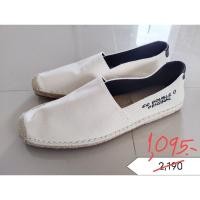 ราคา รองเท้าสลิปออน CC double o original (23850261895)