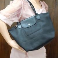 ราคา Longchamp แท้100% กระเป๋ามือสอง Neo size M (3112861632)