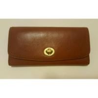 ราคา COACH "LEGACY" - Slim Leather Envelope Wallet (39177578)