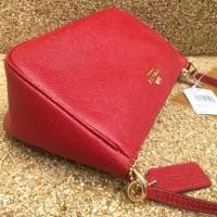ราคา กระเป๋า Coach F25591 แท้ Top Hand Pouch สีแดงถือได้ สะพายได้ (1362918310)