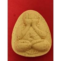 ราคา พระปิดตาเนื้อผง วัดกก กรุงเทพ สร้าง ปี 2544 (56052620968)