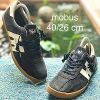 ราคา รองเท้า Mobus✔มือ2✔แท้100% (6211259778)
