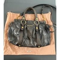 ราคา Miu Miu Vitello Lux 2 way leather bag (28531755836)