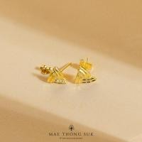 ราคา MTSGOLD ต่างหูแป้นสามเหลี่ยม ครึ่งสลึง (20492976504)