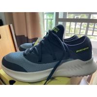ราคา New!! SKETCHERS Gorun Mojo 2.0 Endurable Men's Running shoes สีกรมท่า-ฟ้า size 8 (12619421986)