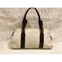 ราคา กระเป๋าหนัง มือสอง แบรนด์ ANNE KLEIN NEW YORK สภาพยังใหม่ มีช่องใส่ของช่องใหญ่ 1 ช่อง ภายในสะอาด (26606583121)