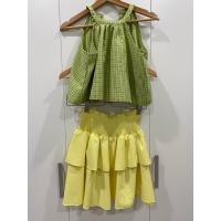 ราคา ชุดเซทเสื้อแขนกุดลายสก็อตสีเขียว พร้อมกระโปรงทรงขนมชั้นสีเหลือง (29859783867)