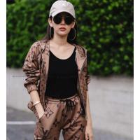 ราคา #เซ็ตวอร์มมีฮู้ด LV ผ้าดี งานสวย (4000202940)