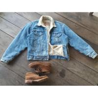 ราคา jean jacket แบรนด์ Levi's บุขนแกะแท้ ( มือสอง) (23788250277)