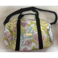 ราคา กระเป๋า BenefitSanFranciscoFloralDuffelBag (41872603412)