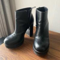 ราคา รองเท้าบู๊ท H&M ล่วงหน้า (24681824823)