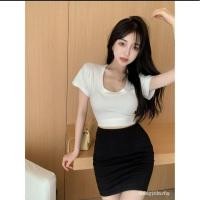 ราคา มือสองสภาพนางฟ้า กระโปรงทรงเอ รัดรูป เอวสูง สีดำ (9159432985)