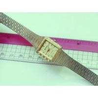 ราคา นาฬิกา Vintage มือสองญี่ปุ่น SUNREX ระบบ QUARTZ ผู้หญิง ทรงสี่เหลี่ยม กรอบทอง หน้าทอง หน้าปัด 20มม ตัวเรือนสแตนเลส (27684082427)