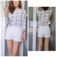 ราคา 620.- ส่งฟรี " N o v e m b e r S n o w " M u s e T o p (3633703)