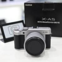 ราคา Fuji Xa5 สีดำ พร้อมเลนส์ สภาพสวย มีกล่องครบ (3566752652)