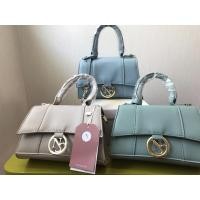 ราคา กระเป๋าแบรนด์ nisa /proud หน้าไลฟ์ (11815289098)