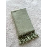 ราคา ผ้าคลุมไหล่ทอมือหมักโคลน สีเขียว (44274316489)