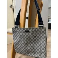 ราคา กระเป๋า Gucci สะพายข้างผู้ชายของแท้ สภาพ 95% (26413715434)