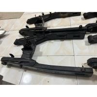 ราคา สวิงอาร์มmsx/msxsf สวิงอามmsx ของแท้เดิม มือ 2 มีร่องรอยตามการใช้งาน (27506182509)