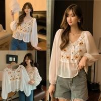 ราคา Evelynเสื้อถักไหมพรม แขนยาวชีฟอง ลายดอกทานตะวัน เสื้อหญิง ทรงหลวม สไตล์เกาหลี ใส่สบาย สินค้าพร้อมส่ง#1968 (29683223503)