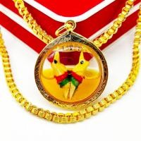 ราคา กาฝาก สาริกา แกะสลักจากไม้มะยม หลวงพ่อเปิ่น วัดบางพระ งานเลี่ยมทองไมครอนเกรดAกันน้ำ เลี่ยมในน้ำมันว่านมหาเสน่ห์ยิ่งแรงขึ (21505300676)